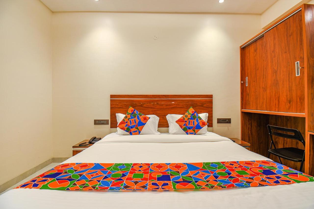 Fabhotel Gaurav Galaxy Poona Buitenkant foto
