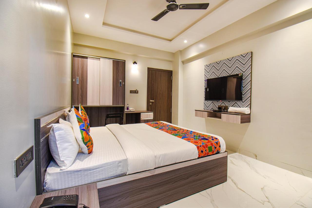 Fabhotel Gaurav Galaxy Poona Buitenkant foto