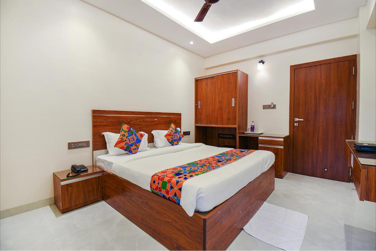 Fabhotel Gaurav Galaxy Poona Buitenkant foto